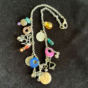 Necklace with multi colors and shapes